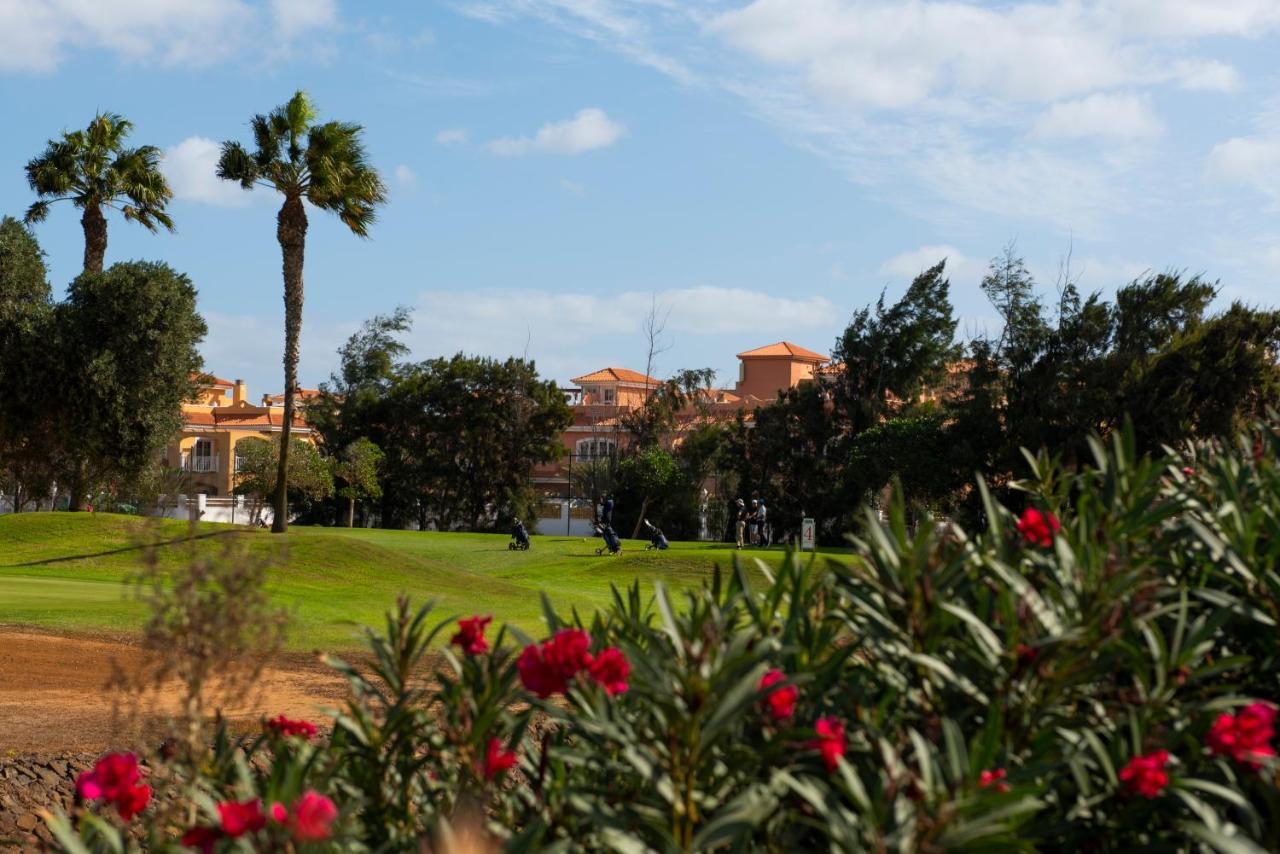 Green View Luxury Appartment In New Complex Pueblo Majorero Next To Golf Course 5 Min Walk From The Beach And Atlantico Shopping Centre In Caleta De Fuste Next To Cassino And Elba Sara Hotel 2 Bedrooms 2 Bathrooms Huge Terace! Dış mekan fotoğraf